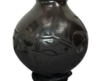 Mexican Mata Ortiz Blackware Pottery Olla, LUCIE SOTO