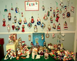 Christmas Room! Great Pieces!