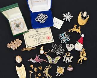 Vintage Brooch  Pin Collection with Camrose  Kross Jacqueline Kennedy Pieces Eclectic Collection