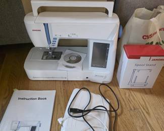 Janome S7