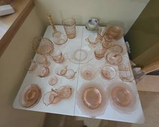 Pink Depression Glass(Decagon Pattern)