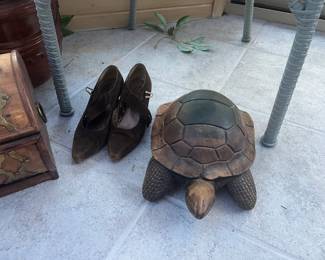 Women's Shoes
