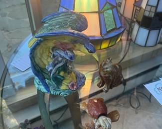 Figurines