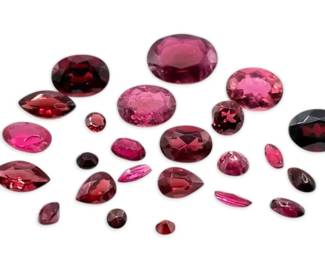 24 Loose Garnets Of Various Shapes Sizes 15ct Total