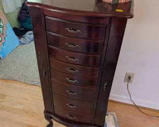jewelry chest