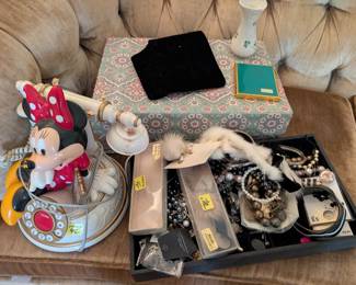 jewelry, minnie mouse phone