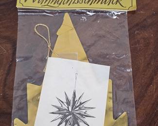 German Foil Star in Package