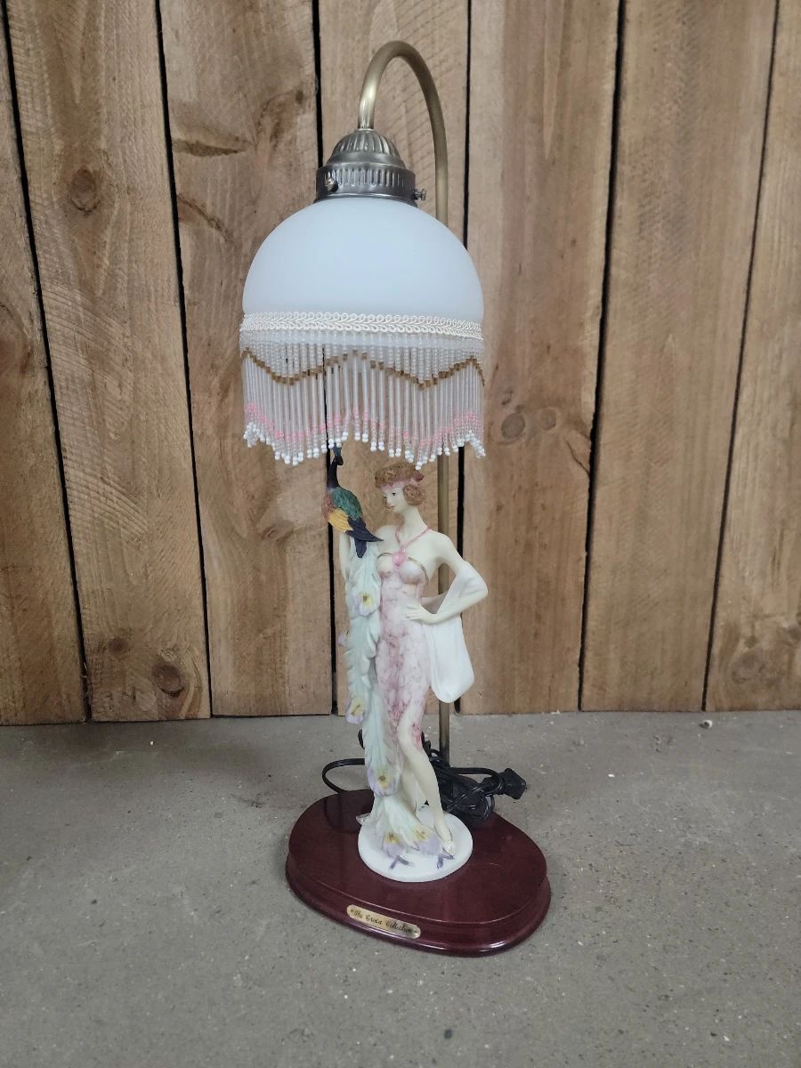 Fringe Canopy Lamp