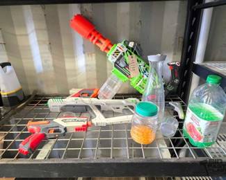 4114  ZURU XShot, Surge XL  GelFire Gel Bead Blasters with Spare Beads