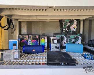 2802  Ring Camera, Bluetooth Speakers, and Bluetooth Headsets