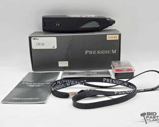 1910  Presidium Multi Gemstone Tester and Jewlerys Loupe