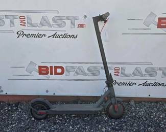 42  Roinside Electric Scooter