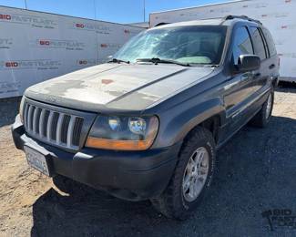 415  2004 Jeep Grand Cherokee