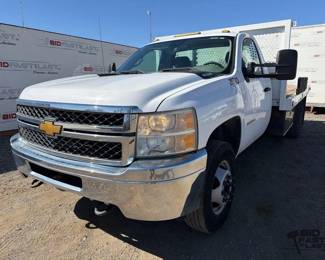 200  2014 Chevrolet Silverado 3500HD LOW MILES