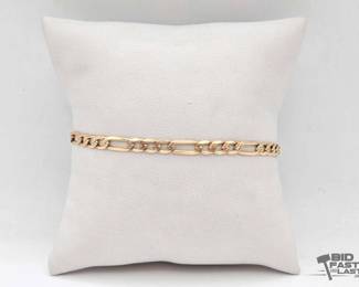 709  14kt Gold Bracelet