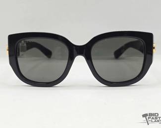 1809  Gucci Womens Sunglasses, Glossy Black with GoldTone GG Temple Emblems