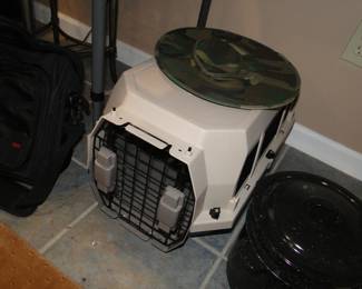 Dog/Cat Crate carrier