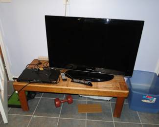 Samsung TV, DVD Player