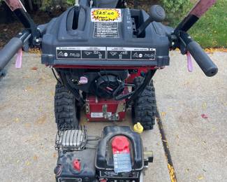 Craftsmen 26” Snowblower original engine is blown , comes with brand new never been used replacement engine