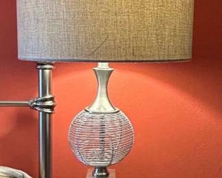 Contemporary WireCage Table Lamp second image