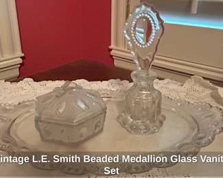 Vintage L.E. Smith Beaded Medallion Glass Vanity Set
