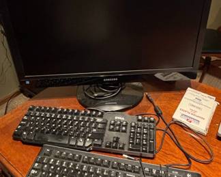 Samsung SC Monitor with Dell and Logitech Keyboards