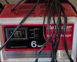 Vintage Schauer ChargeMaster B Battery Charger