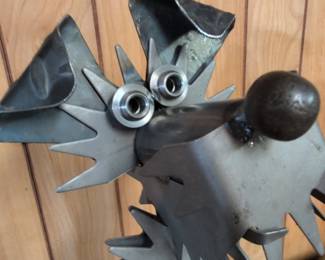 Yardbirds Recycled Metal Dog Sculpture second image