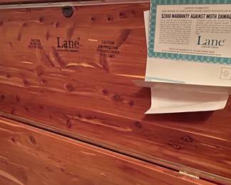 Lane Cedar Chest with Heart Motif third image
