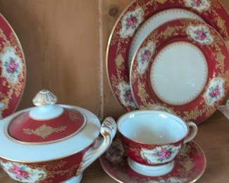 Craftsman China Coronation Dinnerware Set third image
