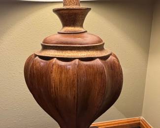 Traditional Fluted Urn Table Lamp second image
