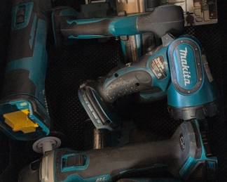 Makita V LXT Cordless Power Tool Set