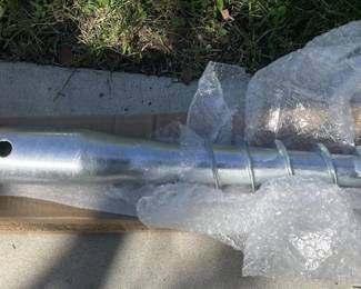 Vevor Galvanized Steel Fence Post Anchor Ground Spike - Model UX-3.5-27-1