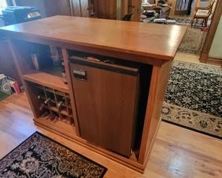 Including refrigerator and 4 stools