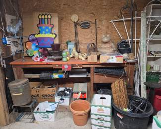 Garden Items and Decor