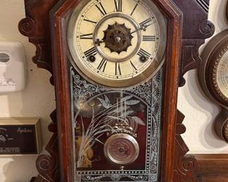 mantle clock