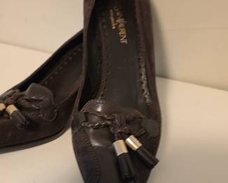 YVES SAINT LAURENT