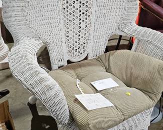 WICKER CHAIR