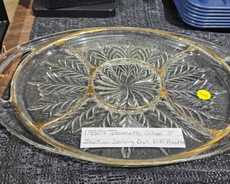 VINTAGE GLASS PLATTER