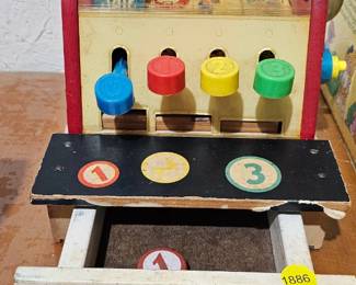 VINTAGE FISHER PRICE CASH REGISTER TOY