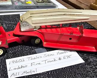 VINTAGE TONKA FIRETRUCK TOY