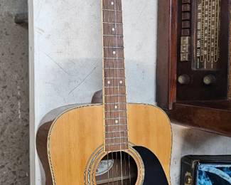 GUITAR