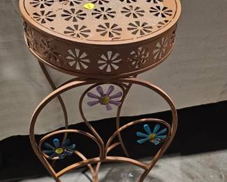 PLANT STAND