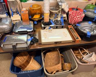 Vintage  electric cookware