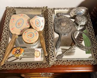 Vintage vanity sets