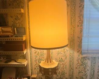 Vintage Hollywood Regency Table Lamp