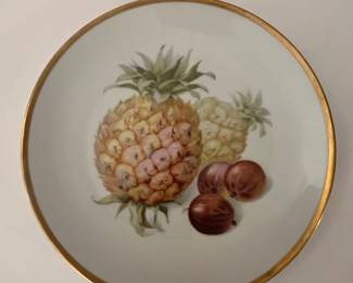 Thomas Bavaria 'Ananas u. Stachelbeeren' Series 3206 Decorative Plate
