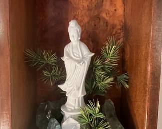 Vintage Blanc de Chine Porcelain Guanyin Figurine