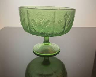 Vintage 1970s FTD Avocado Green Glass Oak Leaf Pedestal Compote
