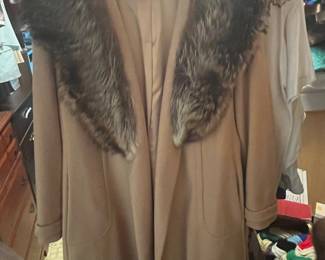Vintage Camel Hair Coat with Fur Collar